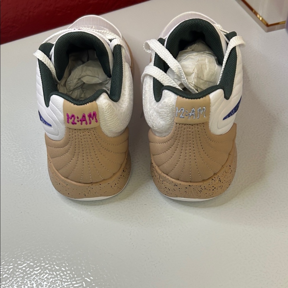 Nike White Sneakers with Blue Swoosh and Tan Details - Picture 5 of 7